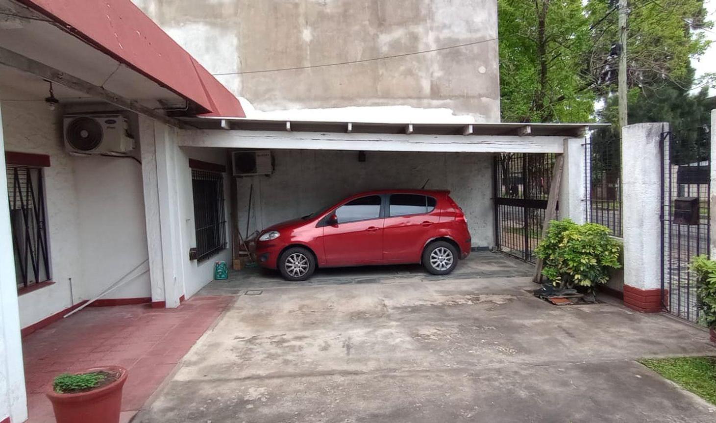 Foto de VENTA CASA 5 AMBIENTES DON TORCUATO, imagen 4