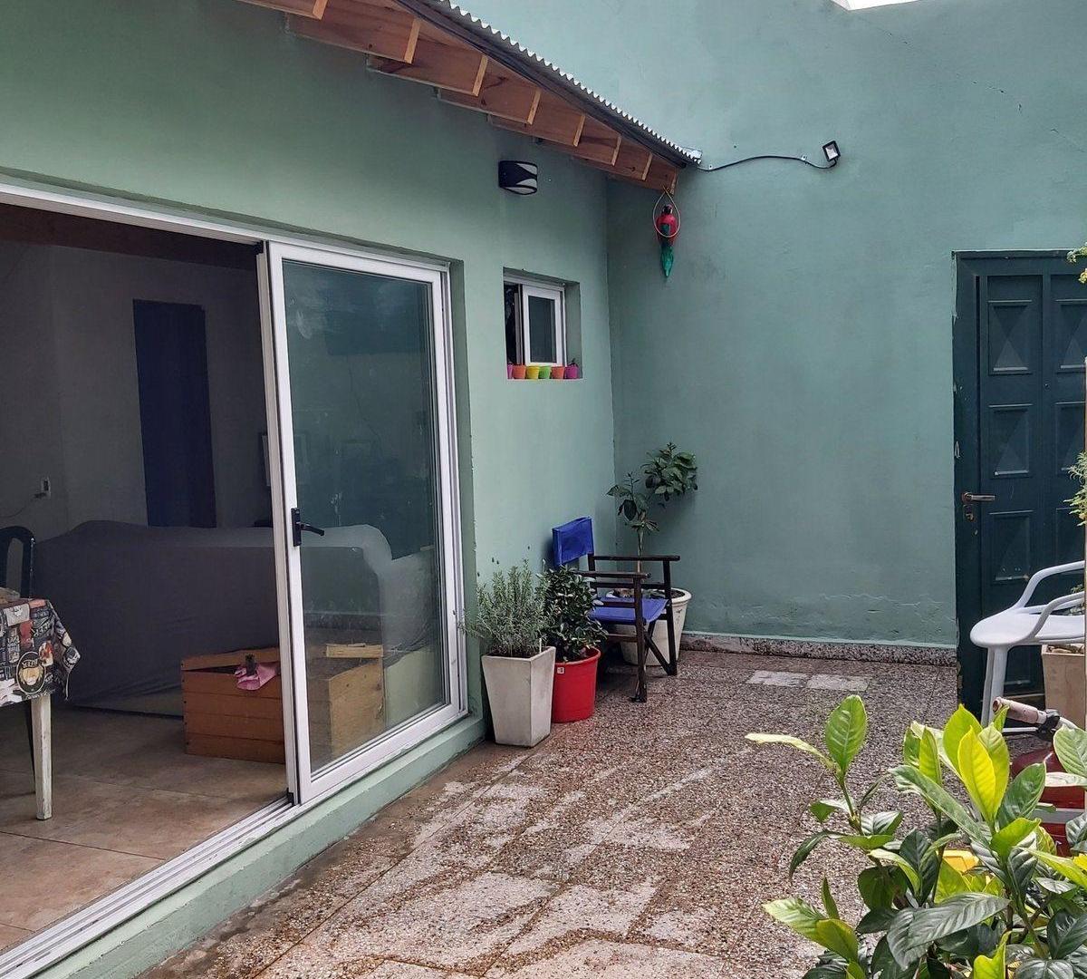 Foto de VENTA PH DOS AMBIENTES CON QUINCHO EN SAN MARTÍN, imagen 1
