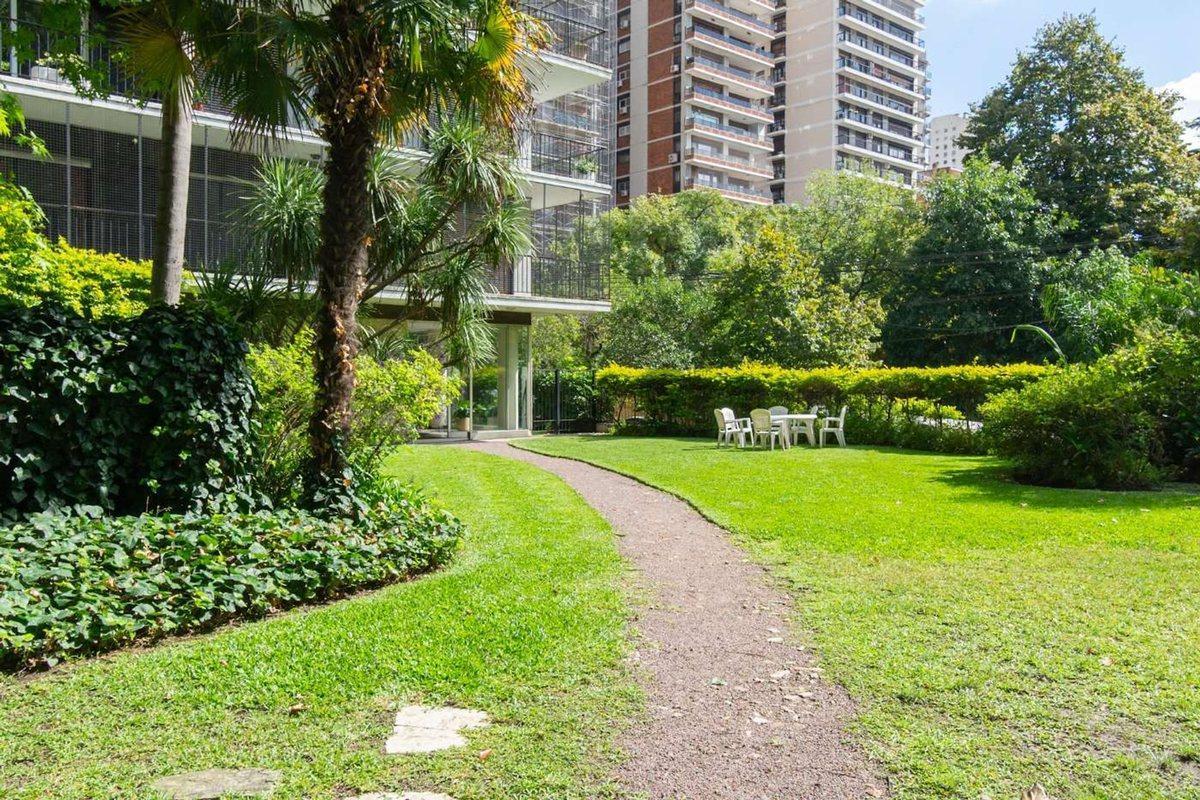 Foto de Barrancas de Belgrano PISO ALTO + JARDIN!!!, imagen 1