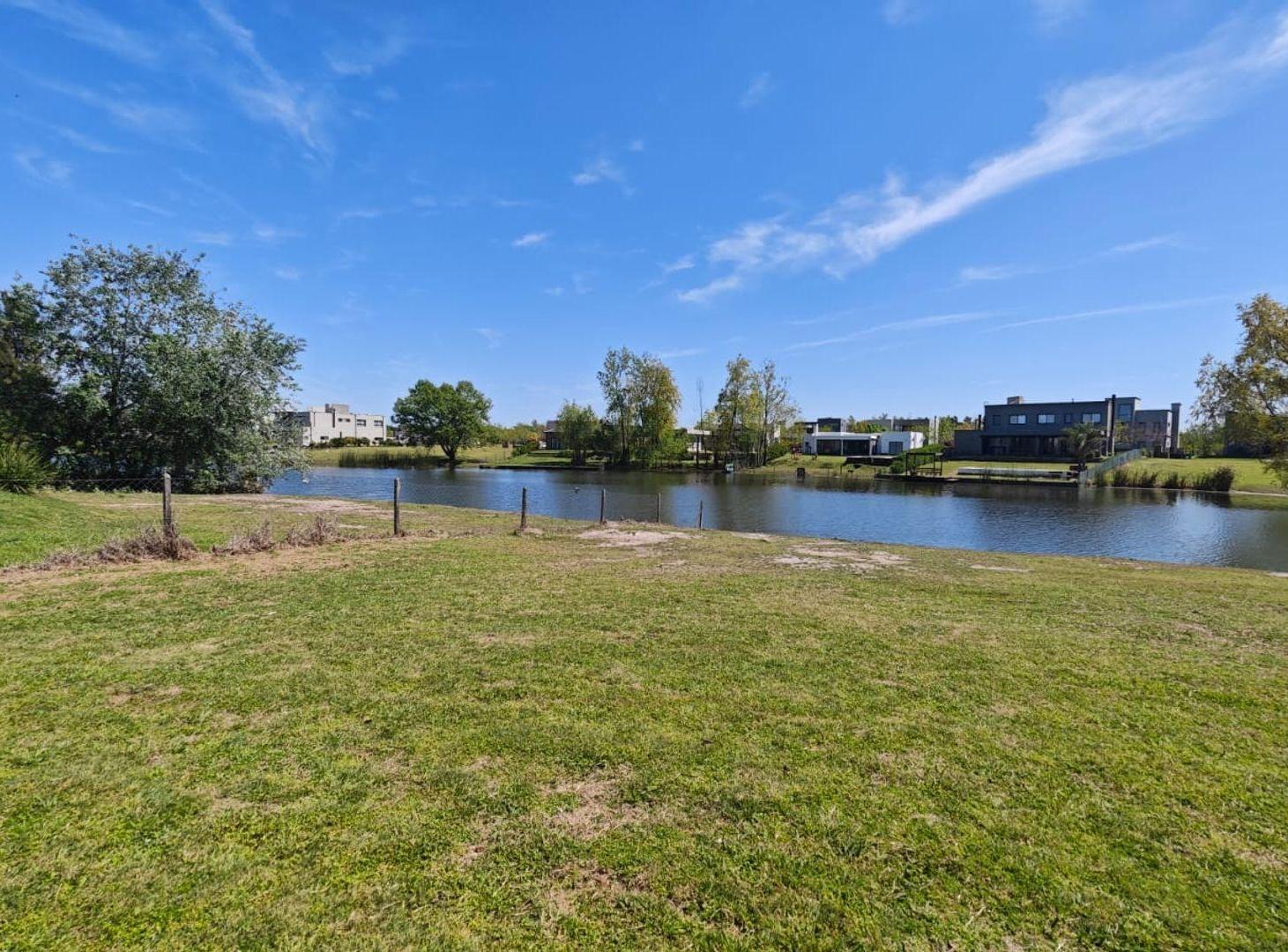 Foto de VENTA LOTE AL AGUA BARRIO EL CAZAL FINANCIACION, imagen 5