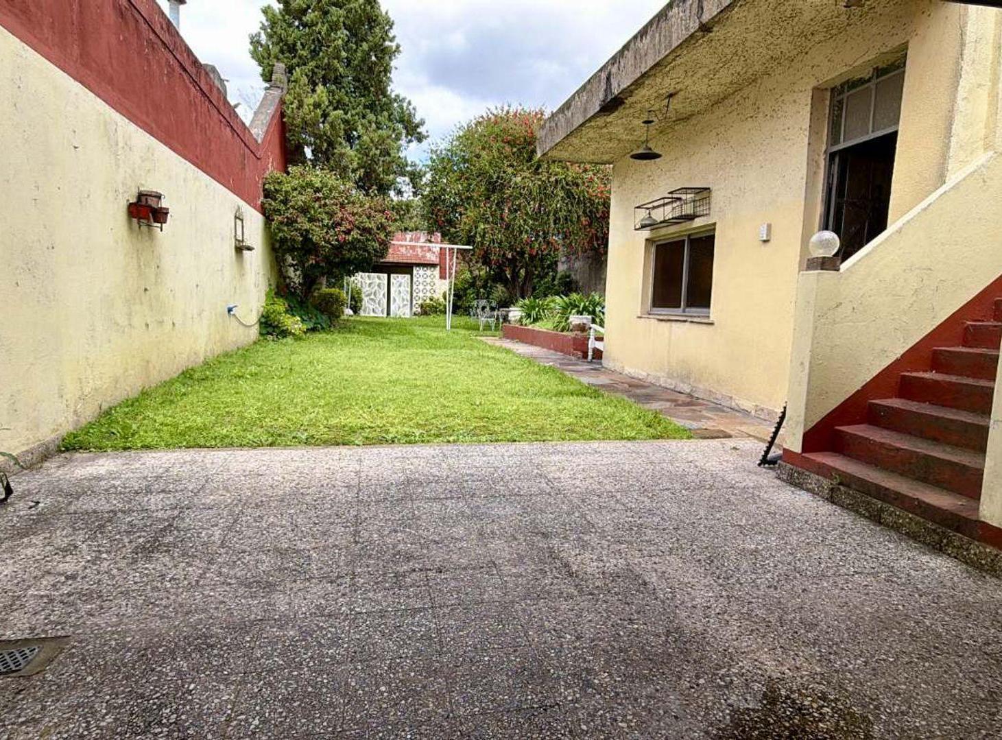 Foto de CASA SOBRE LOTE PROPIO 376 MTS (8,66 x 43 aprox), imagen 3
