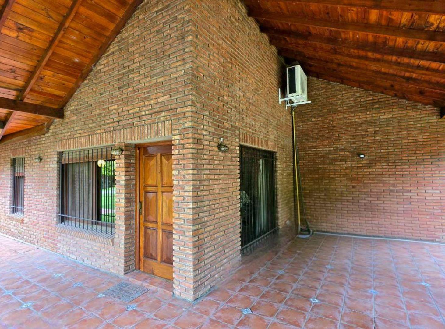 Foto de CASA VENTA CLUB DE CAMPO LOS QUINCHOS PILAR 6 AMB, imagen 5