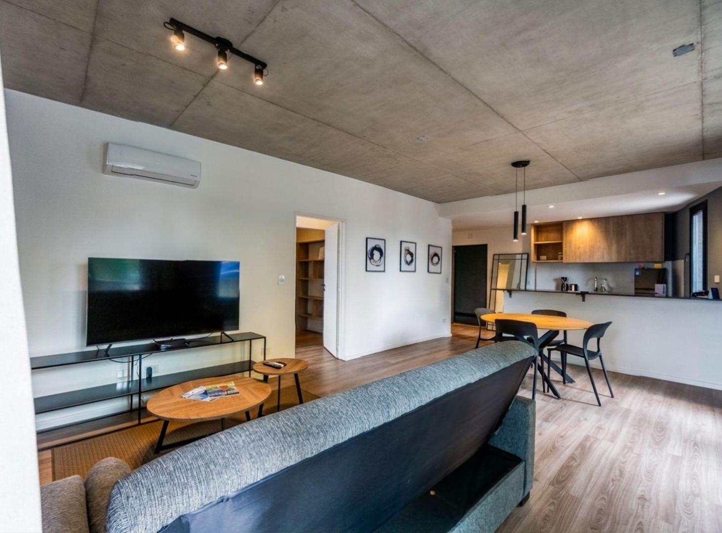 Foto de Alquiler UNDICI: 2 amb, cochera, balcón, amenities, imagen 3