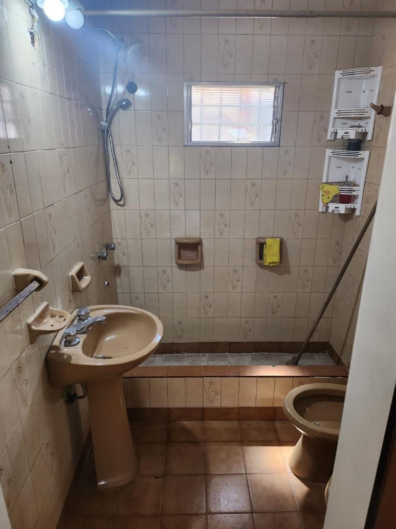 Foto de Duplex 3 ambientes, 2 baños, muy buena ubicacion, imagen 1