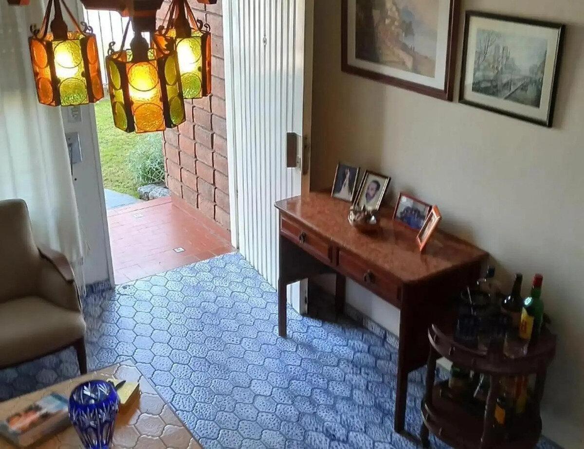 Foto de Venta Casa 5 Ambientes Con Garage Y Quincho, Lote 500 M2, Ac, imagen 5