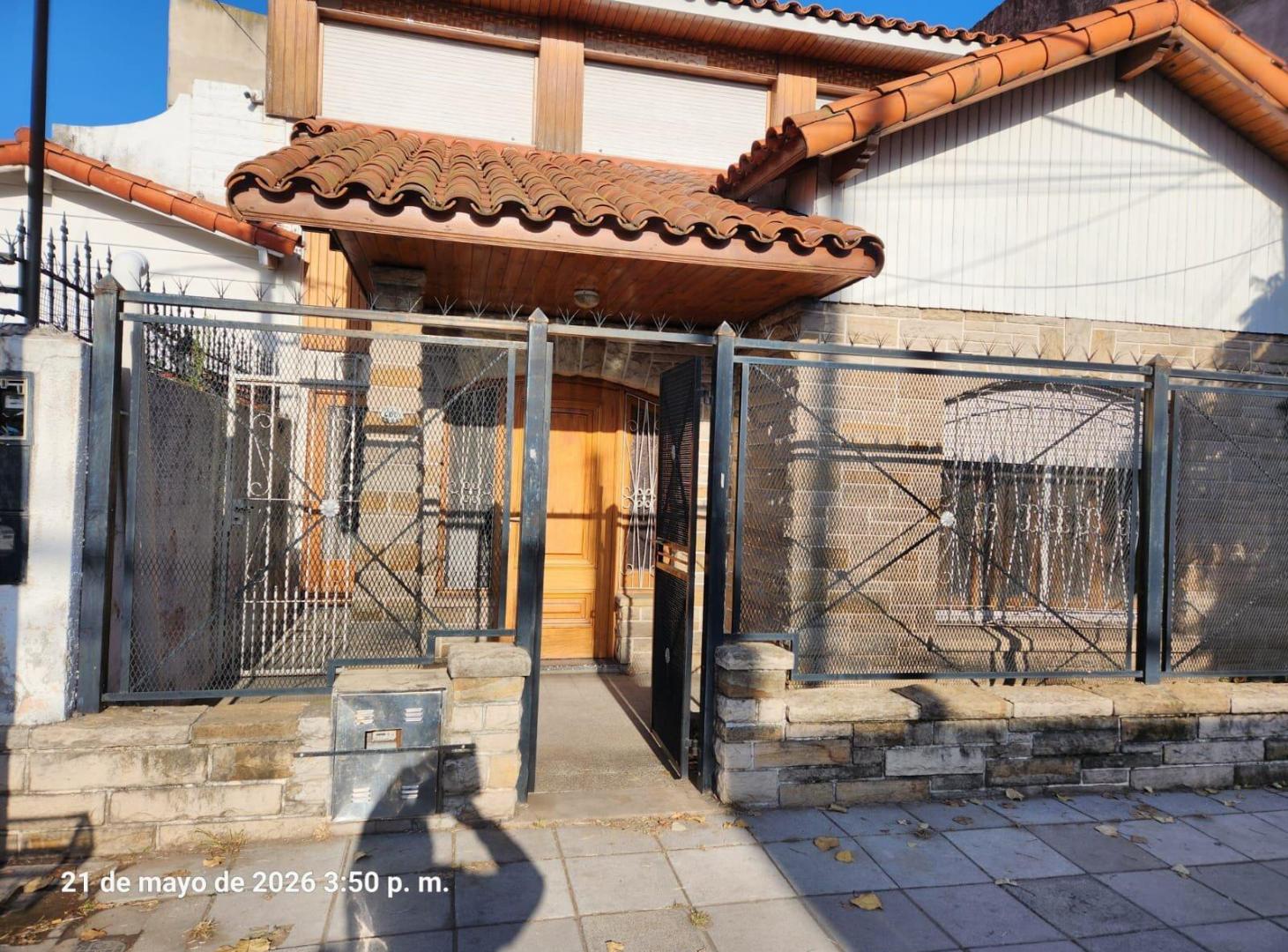 Foto de Casa 6 ambientes Gerli, imagen 1