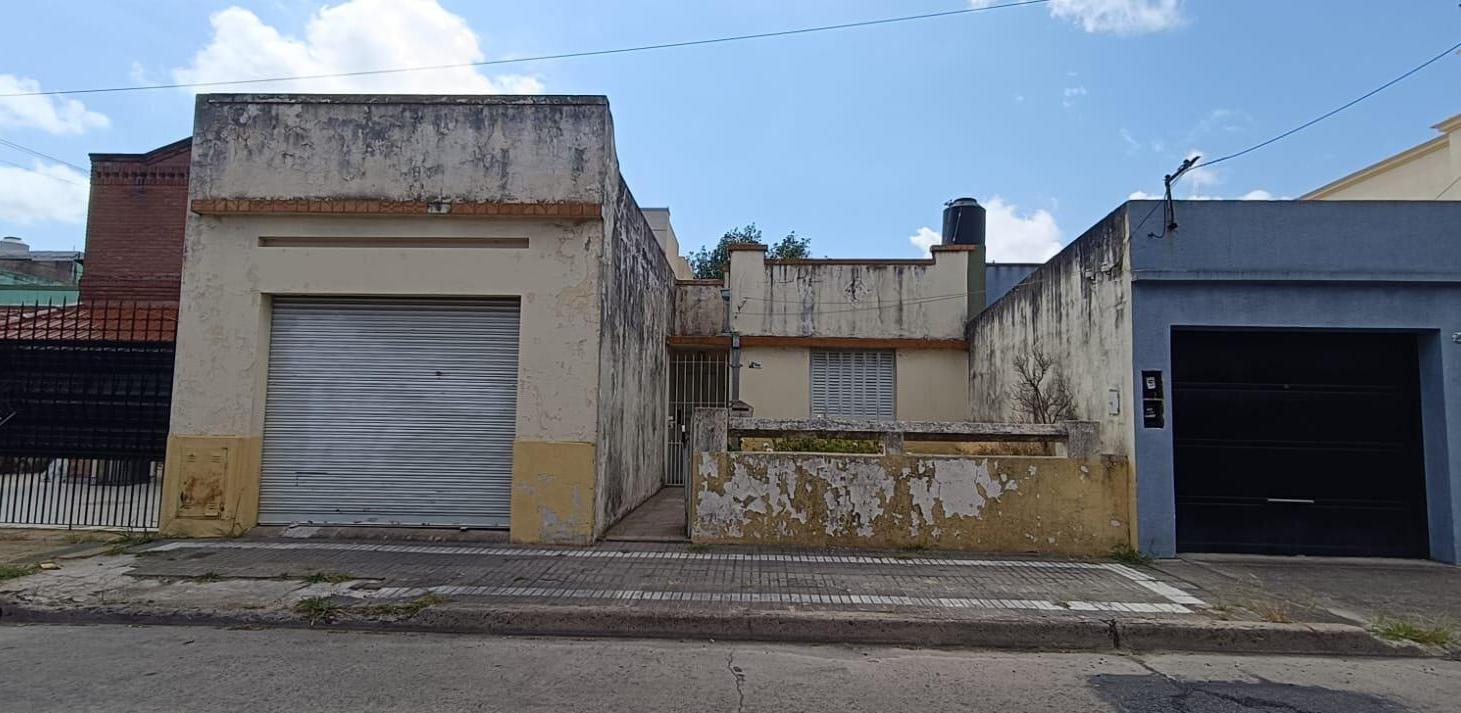 Foto de Casa 3 amb Lanus Oeste con patio y cochera, imagen 2