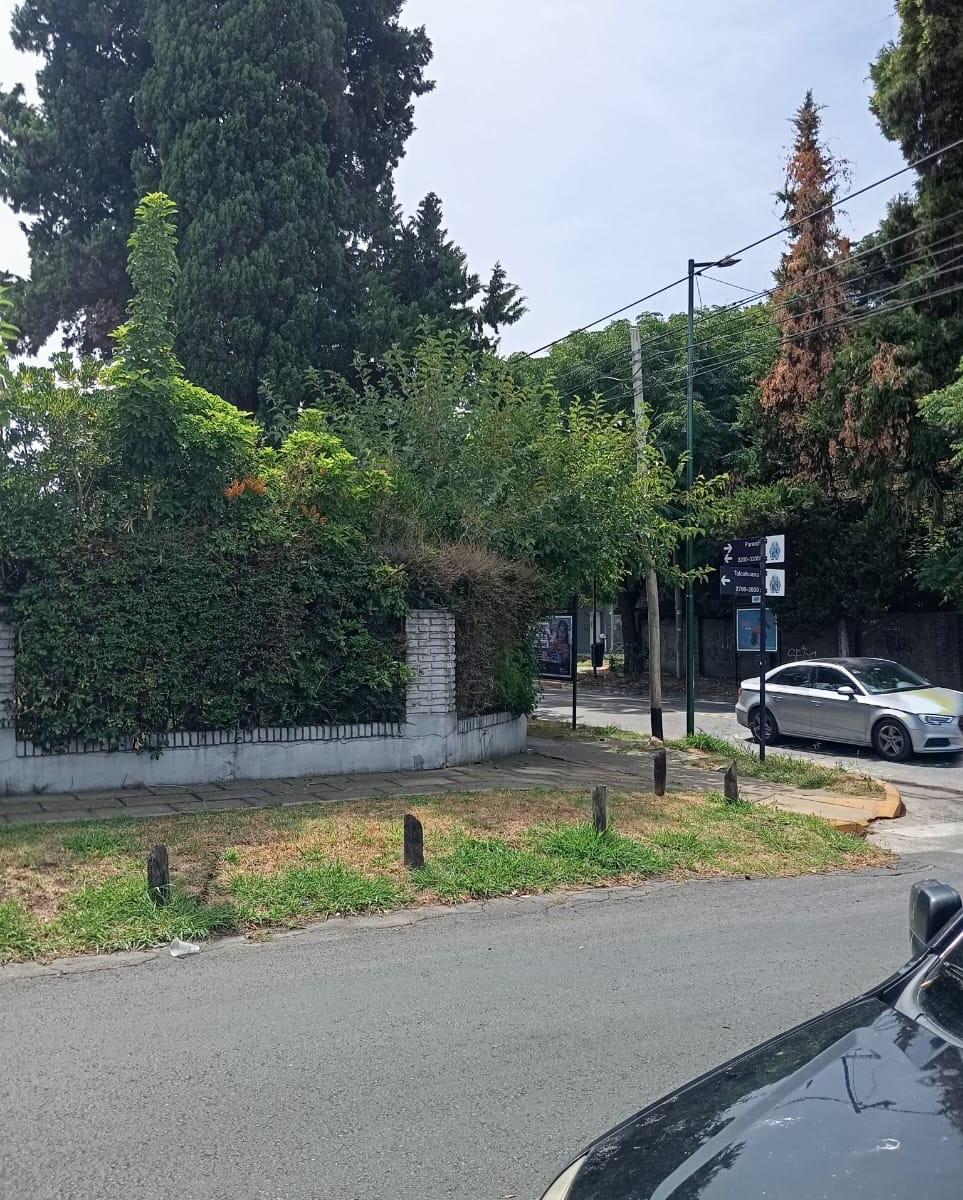 EXCELENTE LOTE EN ESQUINA BARRIO ALEMAN