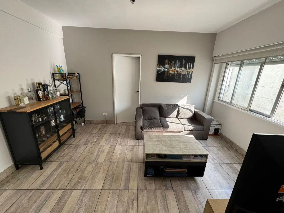 Departamento de 42 m² con 1 dormitorio en venta en Olivos 3
