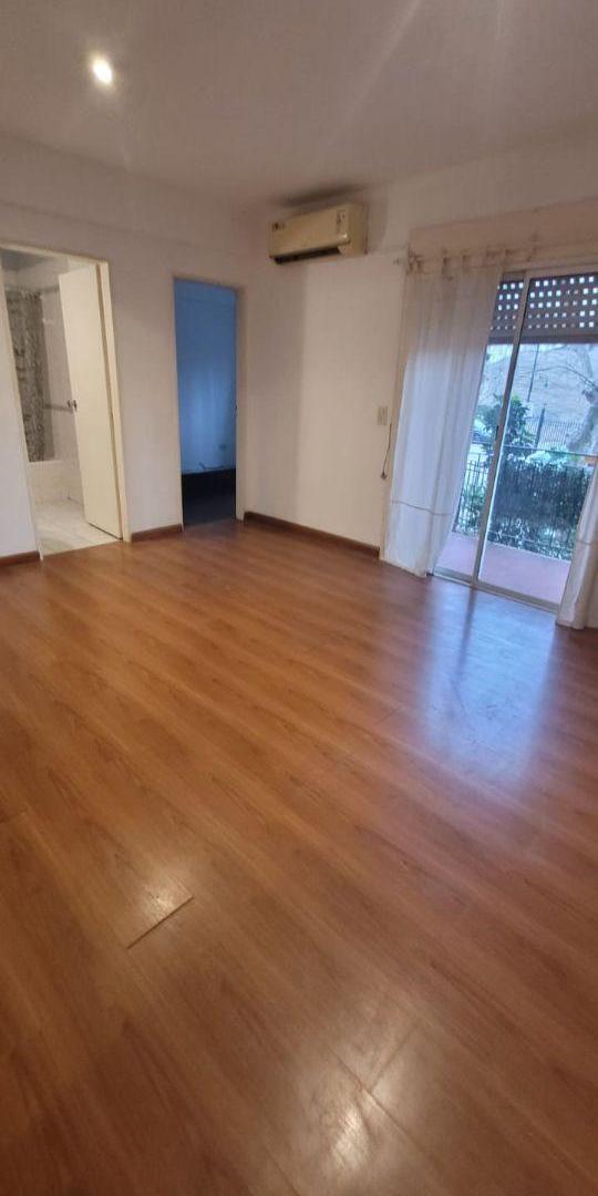 Foto de Departamento de 42 m² con 1 dormitorio en alquiler en San Isidro, imagen 1