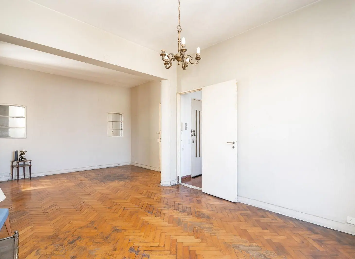 Departamento 2 dorm con dependencias a reciclar 1