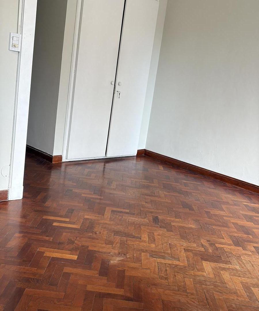 Foto de Departamento amb con balcón piso 6 excelente, imagen 5