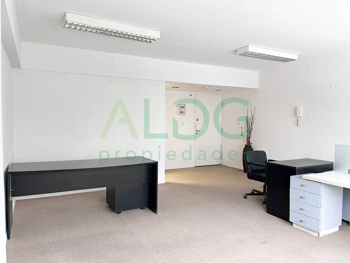 Foto de La Pampa y Cabildo | Oficina 37 m2, imagen 3
