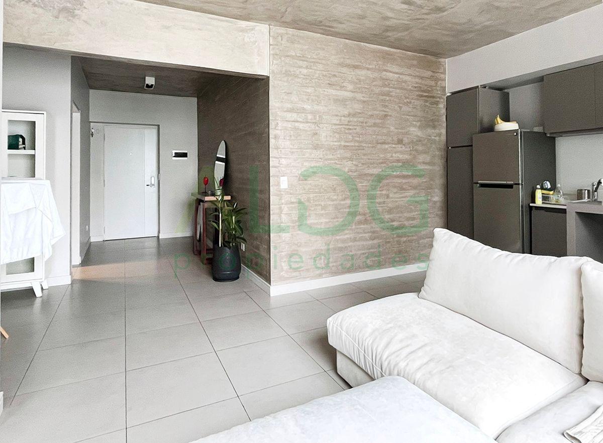 Foto de Castañeda y Sucre | Amplio 2 amb | Baño y toilette, imagen 3