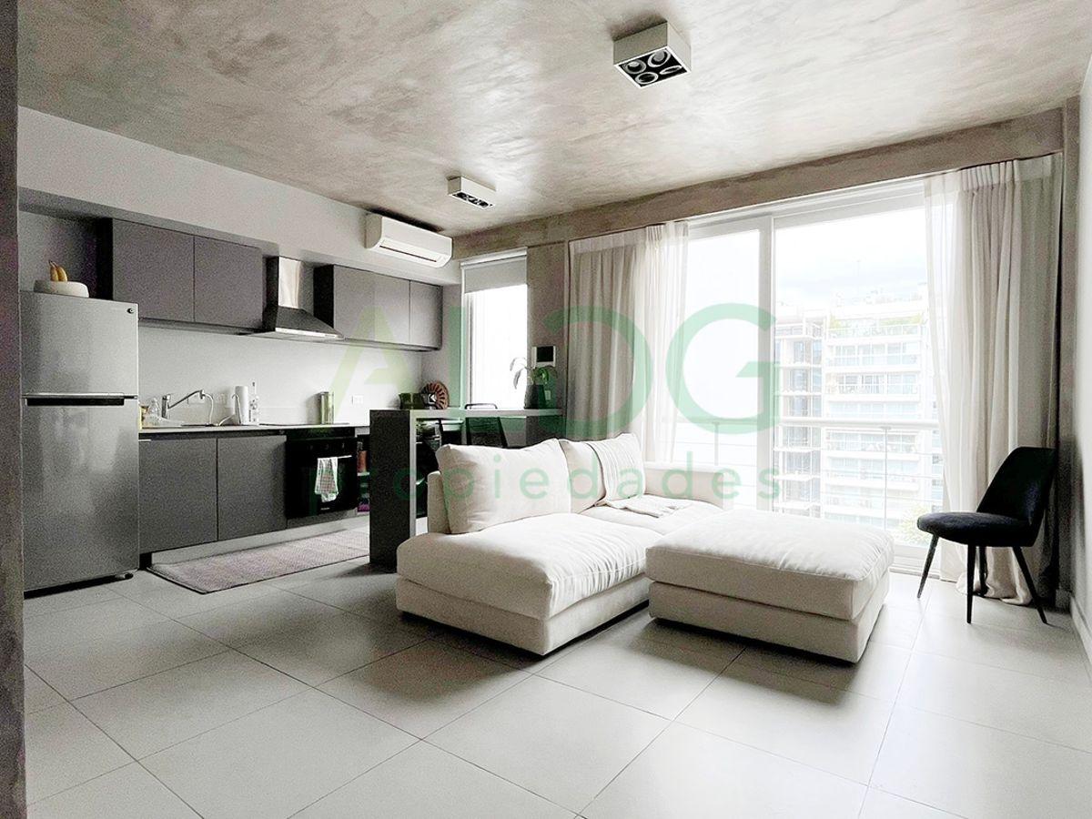 Foto de Castañeda y Sucre | Amplio 2 amb | Baño y toilette, imagen 1