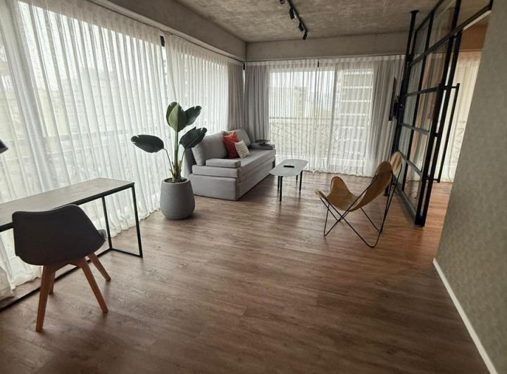 Departamento en alquiler en Monserrat 5
