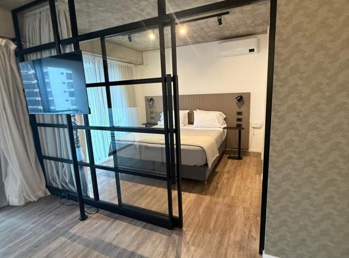 Departamento en alquiler en Monserrat 1