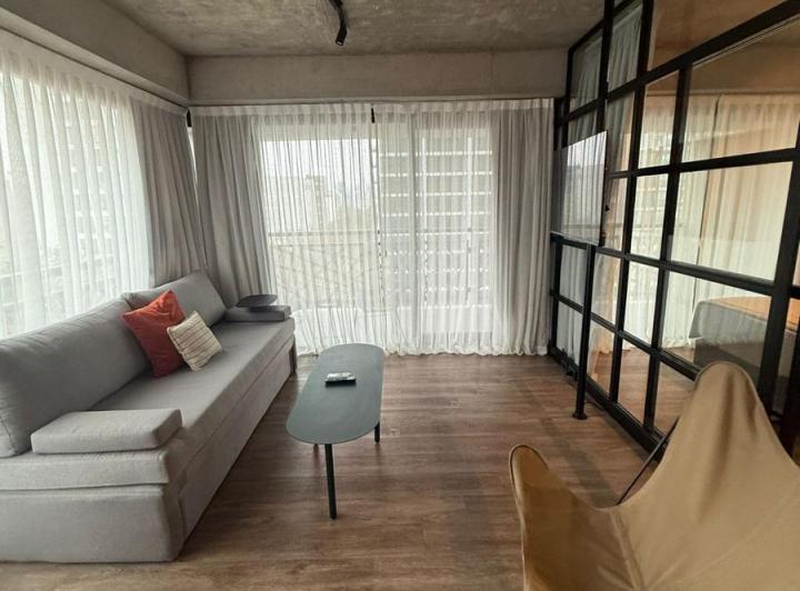 Departamento en alquiler en Monserrat 4