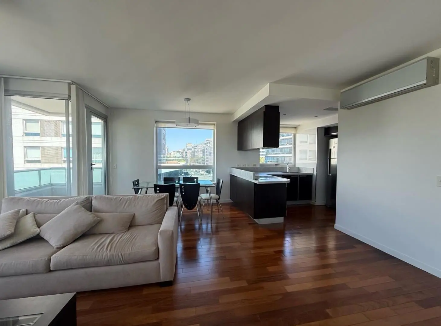 2 ambientes amoblado Puerto Madero 4
