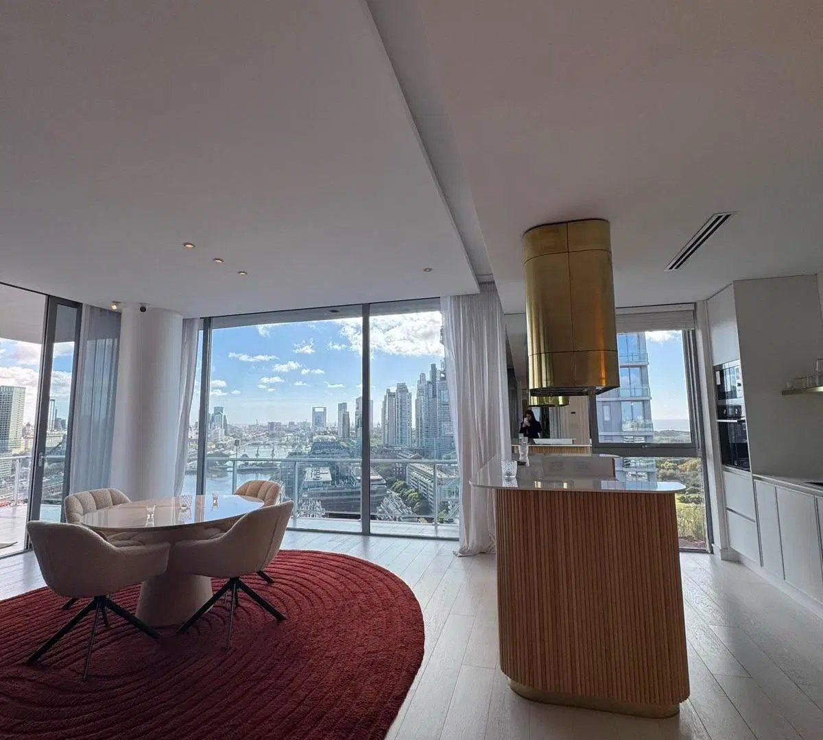 Departamento alquiler temporario en Puerto Madero SLS 4 ambientes con terraza piso alto 5