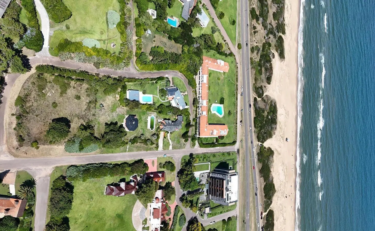 Terreno en venta Punta del Este en Montecarlo y Guadalajara a pasos del mar 2