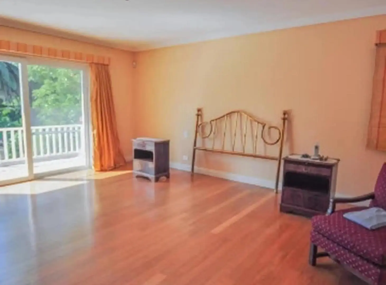 MAGNÍFICA RESIDENCIA EN VENTA , CON FINANCIAC. DIRECTA, 4 DORM EN SUITE + 5TO SUITE (HUESPEDES) 8