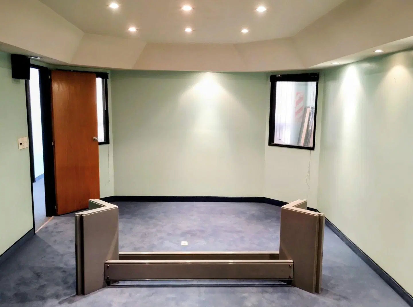 Venta de importante Oficina en Microcentro 3
