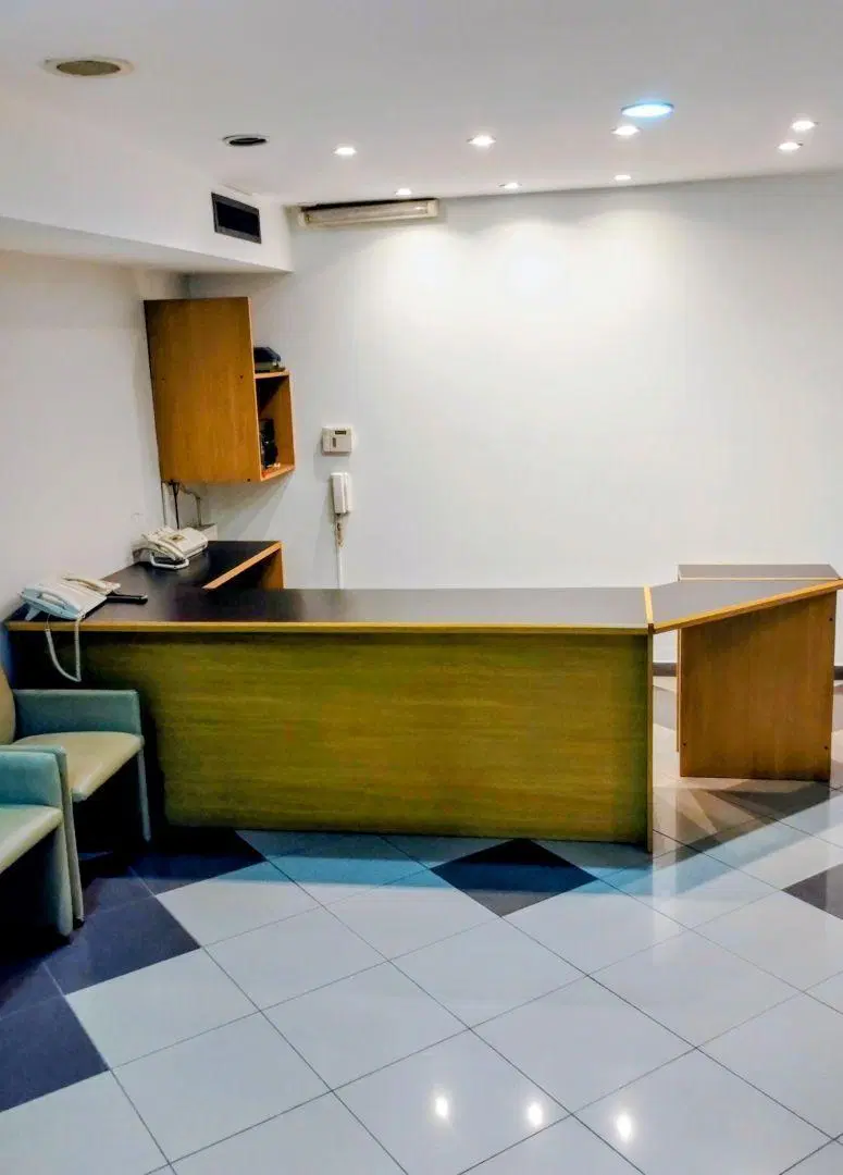 Venta de importante Oficina en Microcentro 1