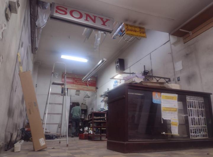 Local en Alquiler y Venta en Las Heras y Junin, Barrio Norte 4