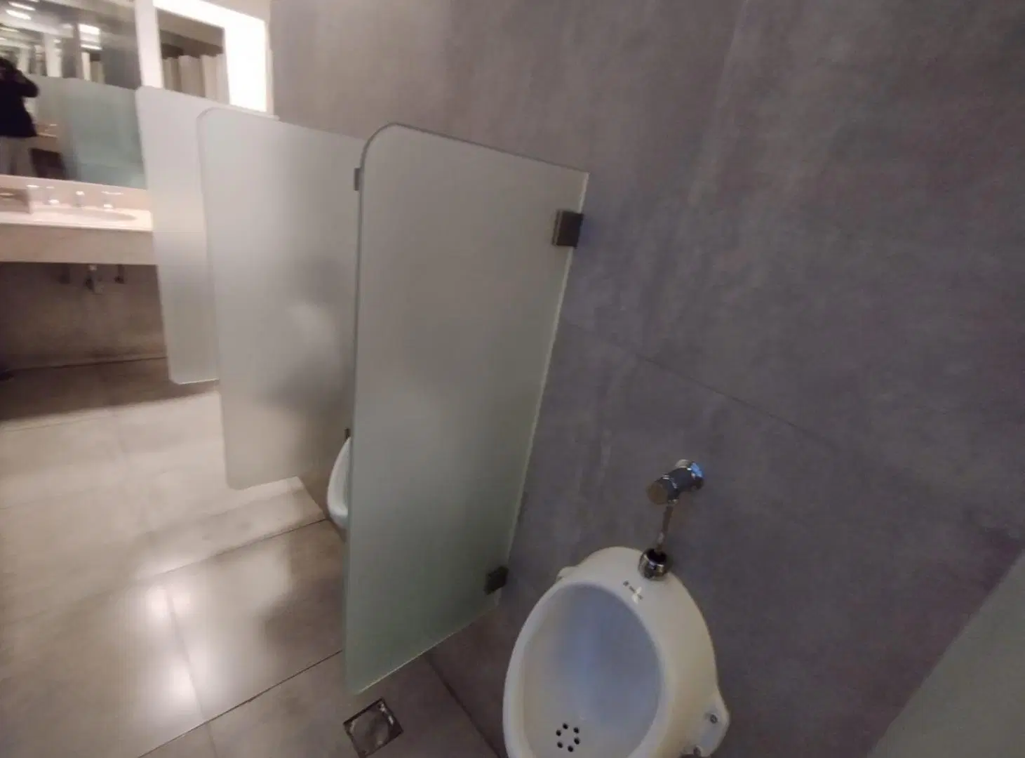 Excelente piso de oficina 800 m2 3
