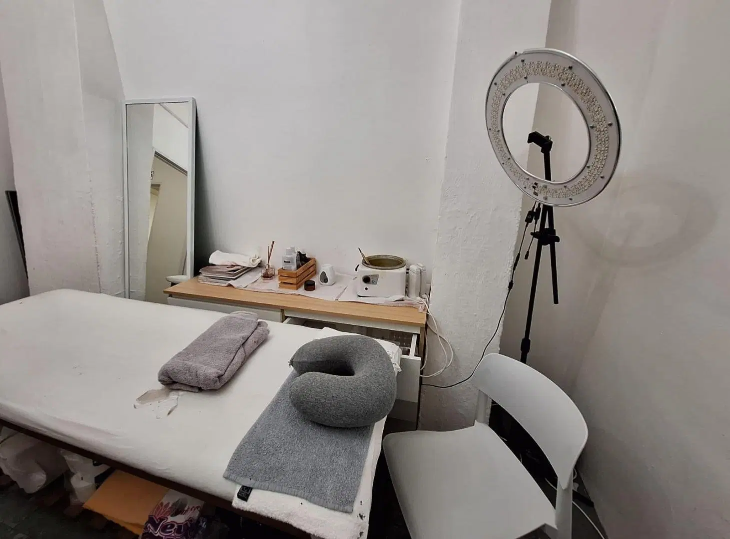 Local en Alquiler y Venta en Anasagasti y Santa Fe, a metros de Alto Palermo 5
