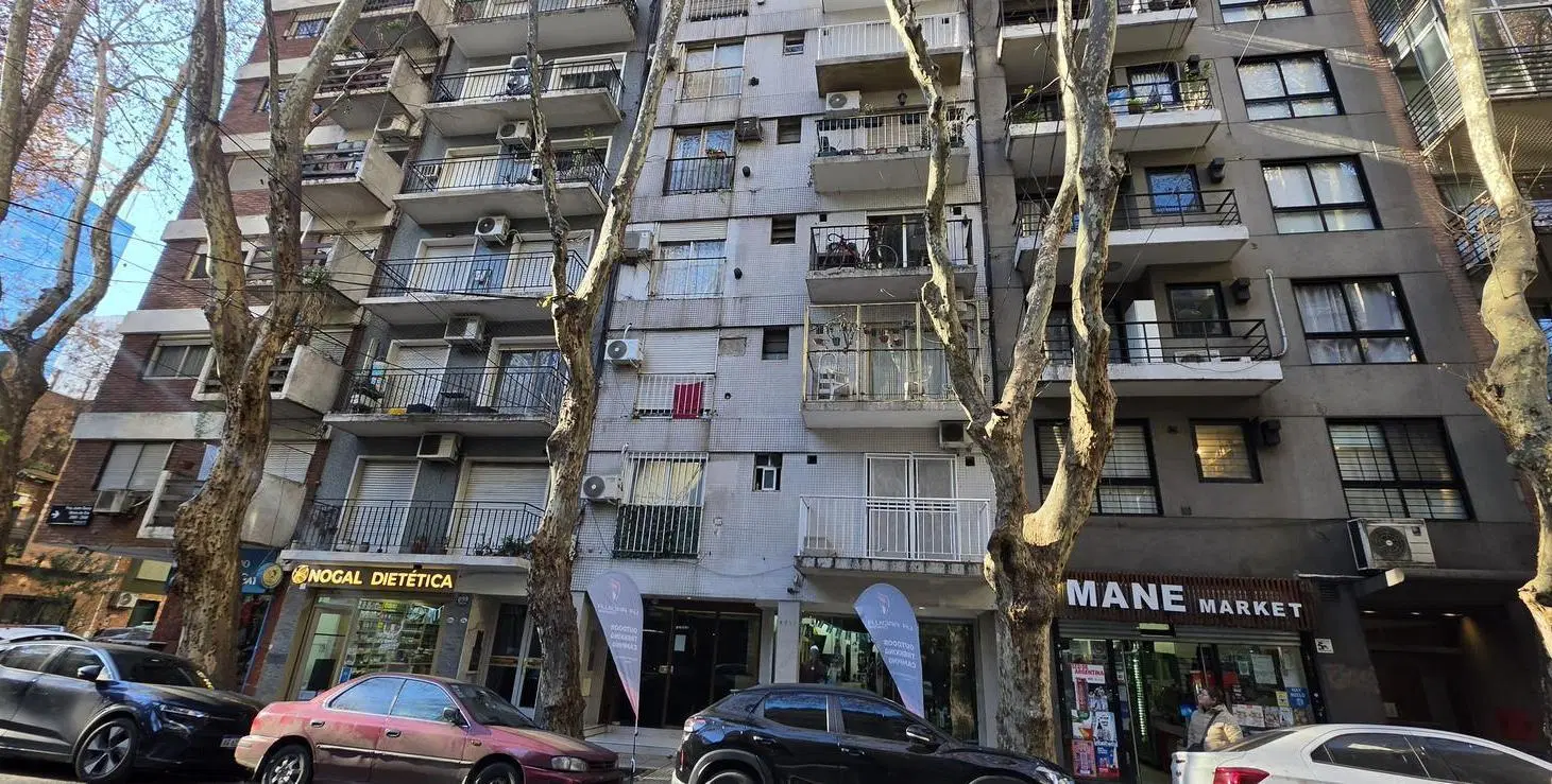 Departamento en Alquiler en Oro y Santa Fe 3