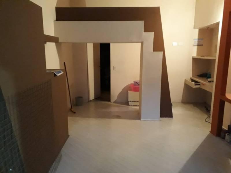 Foto de Local Comercial. Planta Baja: 3.50 x 6 m. A metros de Av. Cabildo, imagen 4