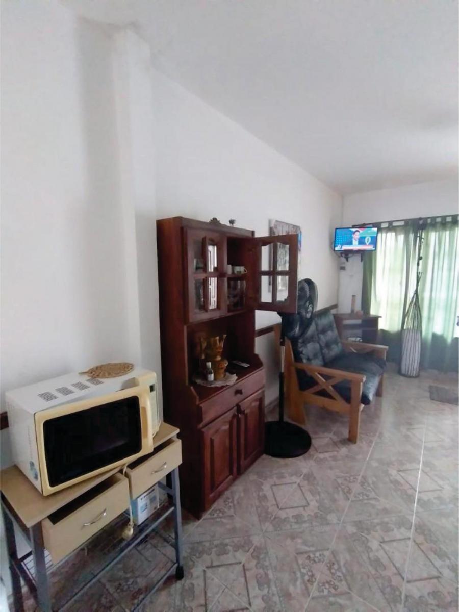 Triplex 4 Amb en Venta en La Costa 3