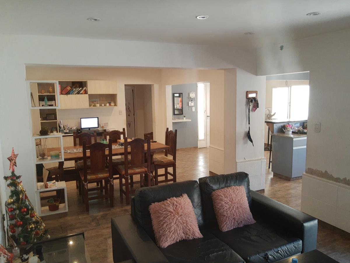 Casa 3 Amb  Reciclada a Nuevo en Venta