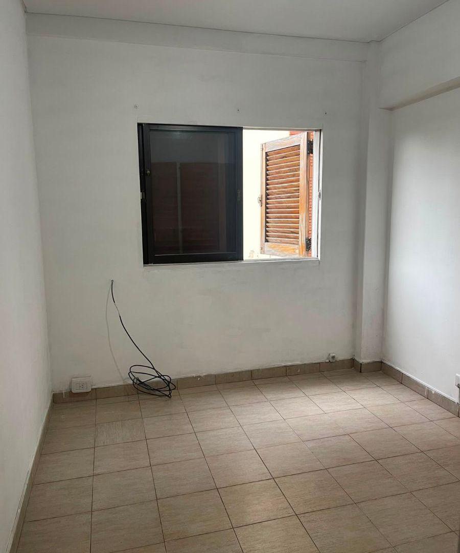 Foto de Excelente propiedad de 2 amb en Alsina 2190, 1°10 Lomas de Zamora, imagen 4