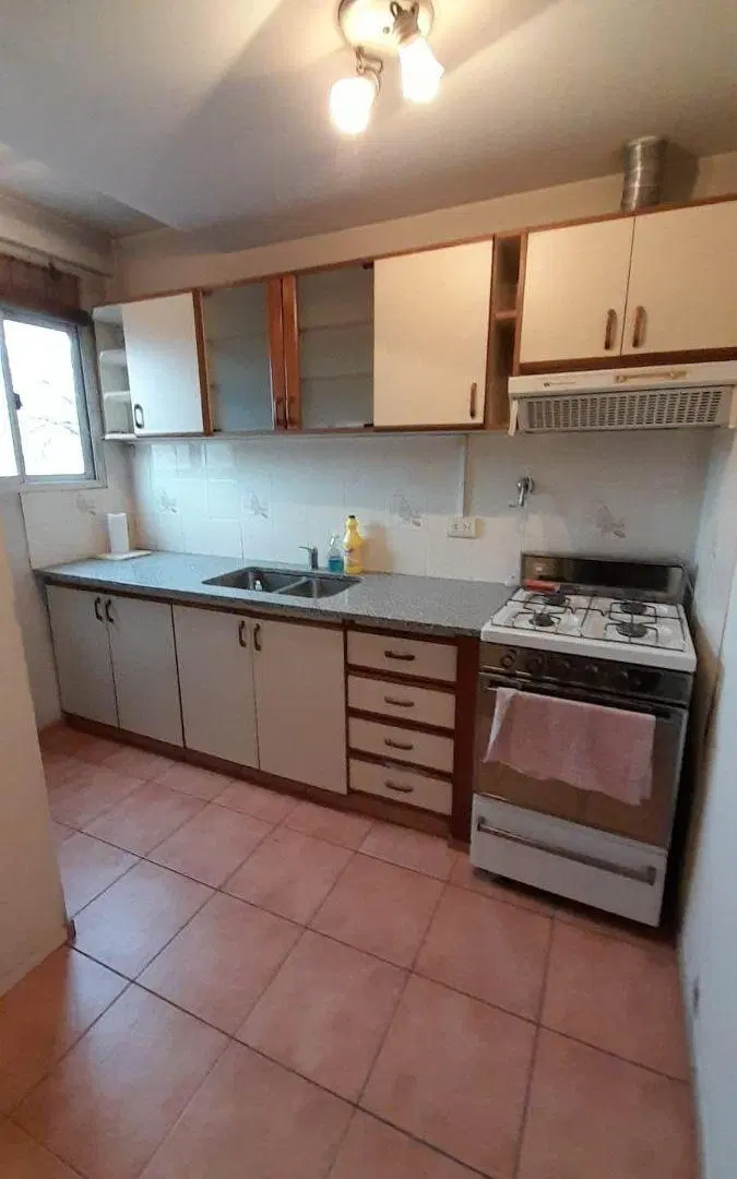 Excelente departamento de dos ambientes 4