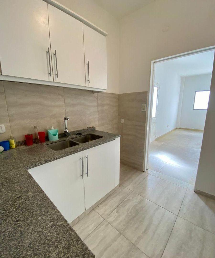 Foto de MUY LINDA CASA DE 3 AMBIENTES CON PATIO Y TERRAZA!!!, imagen 5