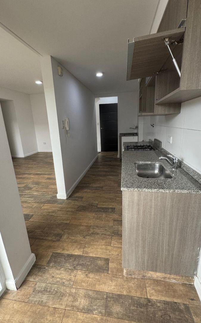 Foto de Departamento 3 Amb con cochera en Complejo "TERRAZAS DE LOMAS" en Venta, imagen 5