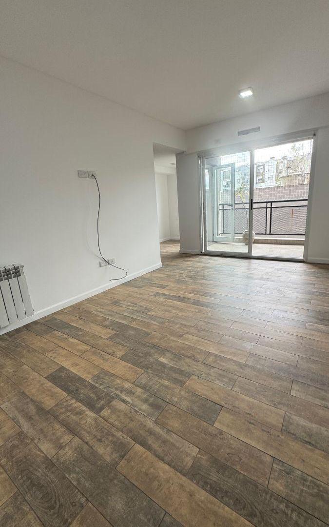 Foto de Departamento 3 Amb con cochera en Complejo "TERRAZAS DE LOMAS" en Venta, imagen 2