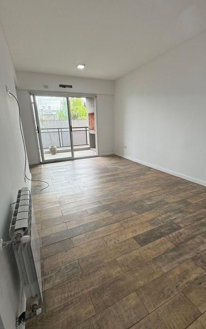 Foto de Departamento 3 Amb con cochera en Complejo "TERRAZAS DE LOMAS" en Venta, imagen 3