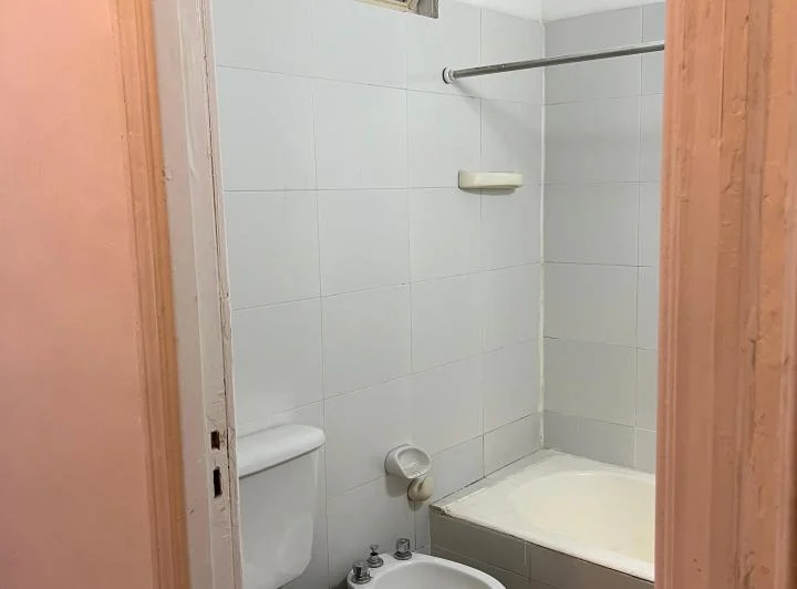 Hall y dormitorio SOLO SE ALQUILA CON FINAER 4