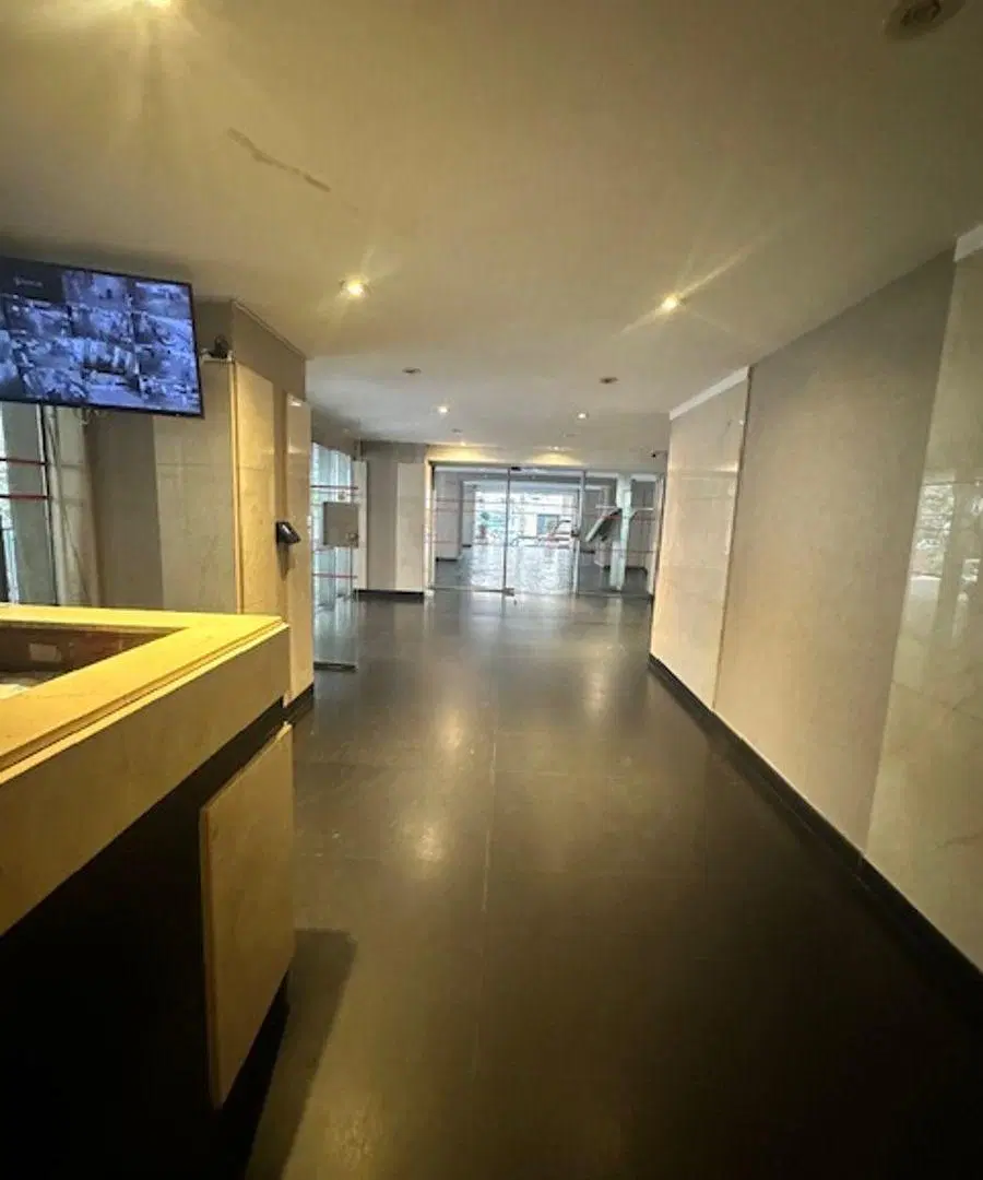 2 ambientes frente baño y cocina completos muy buen estado 5