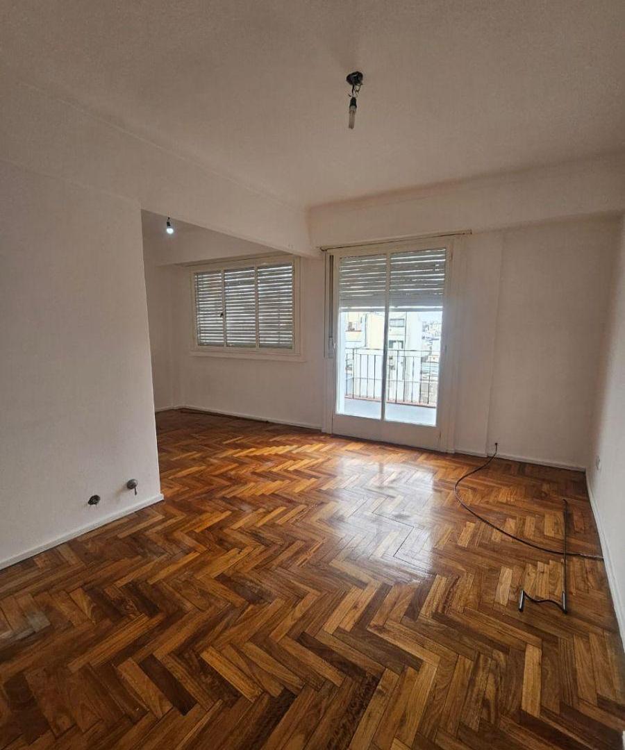 Foto de 2 AMBIENTES FRENTE-BALCON TERRAZA-LAVADERO-IMPECABLE-LUMINOSO, imagen 1