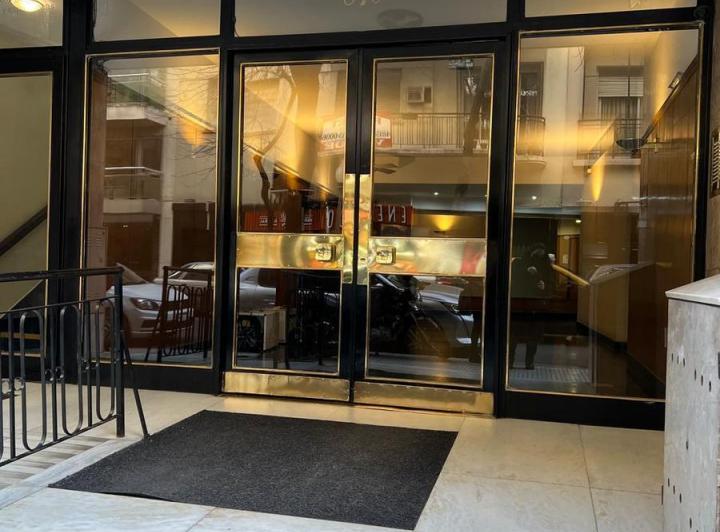 Departamento 2 ambientes en alquiler,  Retiro, Apto Profesional 1