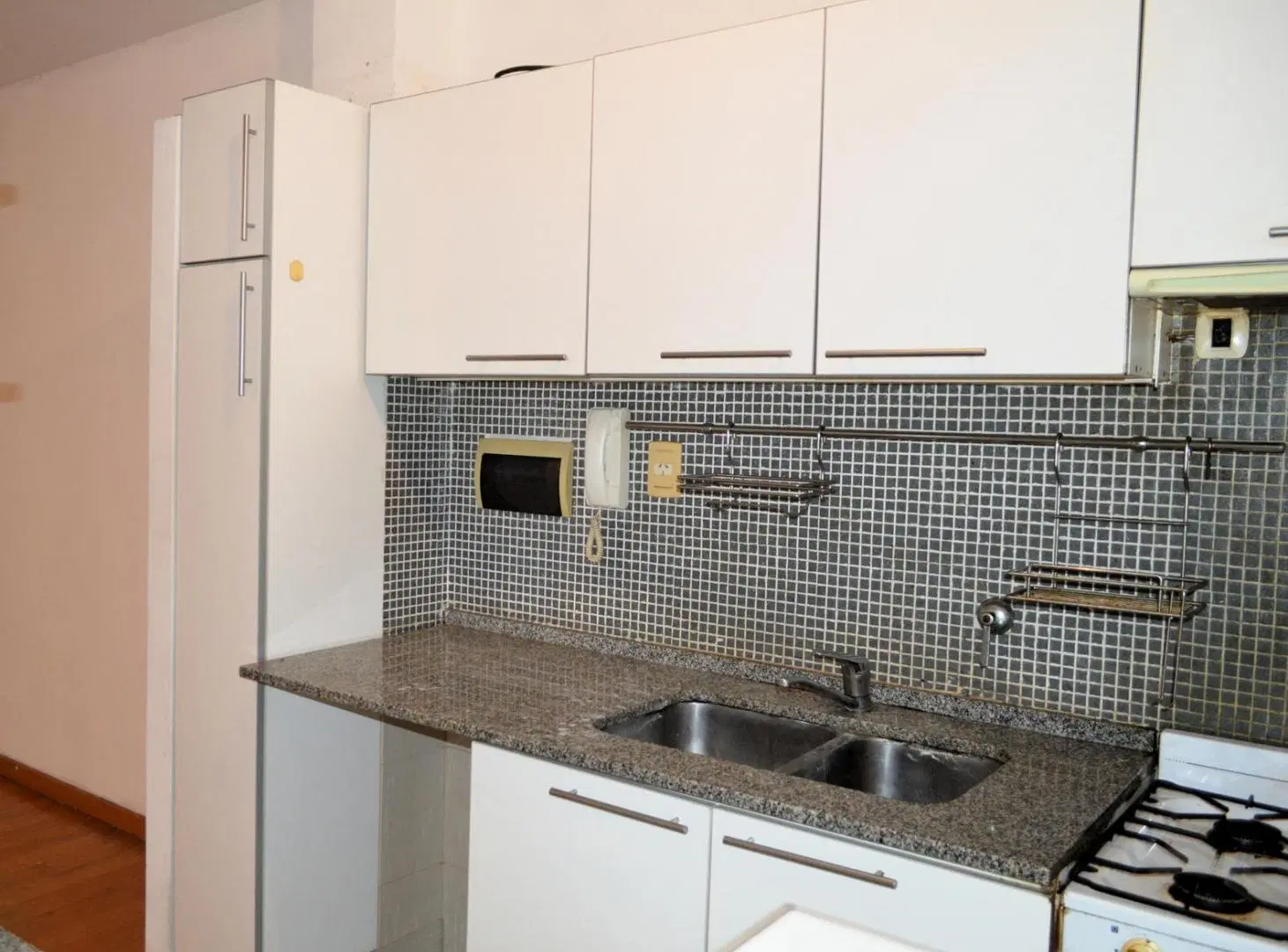 Departamento en alquiler  2 ambientes, con balcon y cochera 3