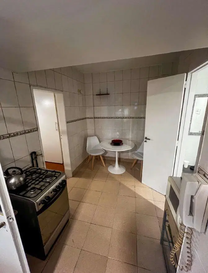 Alquiler Temporario 3 Ambientes con Dependencia, Balcón y Patio – Amoblado y Equipado – Barrio Norte 5
