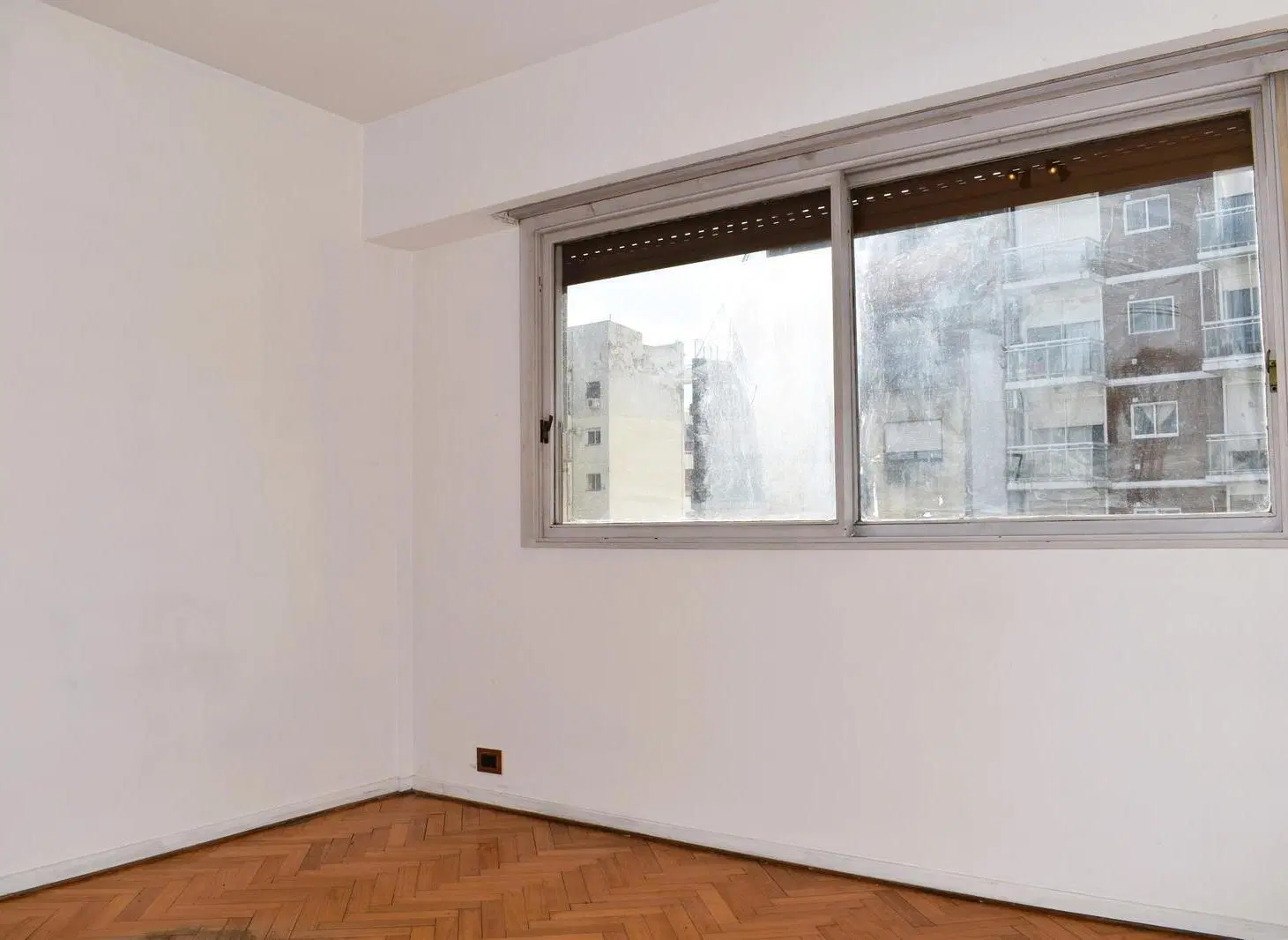 Alquiler departamento 4 ambientes con cochera 3