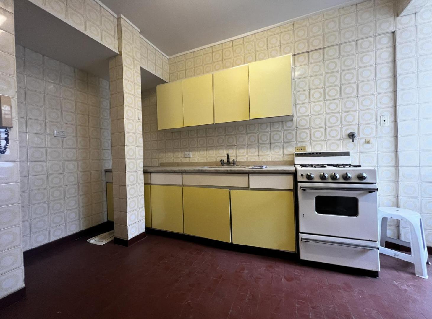 Foto de Venta de departamento 3 ambientes con dependencia y baulera, Caballito, imagen 4