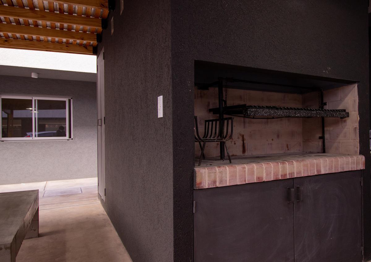 Departamento - Ingeniero Adolfo Sourdeaux 2